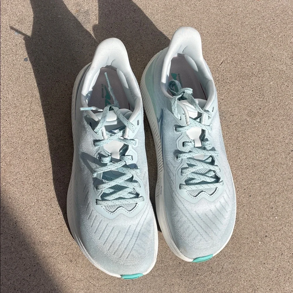 🩵 Altra Experience Form - Women’s 10 - Picture 5 of 11